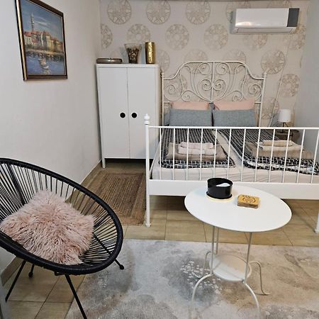 Apartman Podrumce,Netflix, Besplatan Parking 斯梅代雷沃 外观 照片